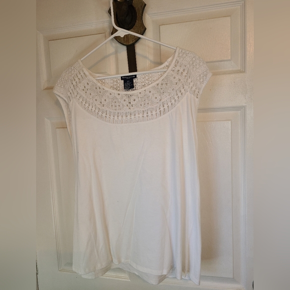 (1073) Architect Petite Woman's Sleeveless Blouse, Size: XLP Color: White - Picture 1 of 12